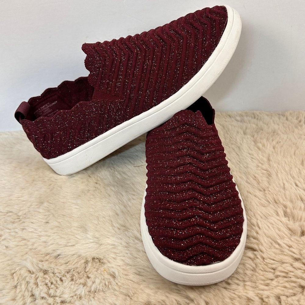 SO Red‎ and White Slip-On Sneakers